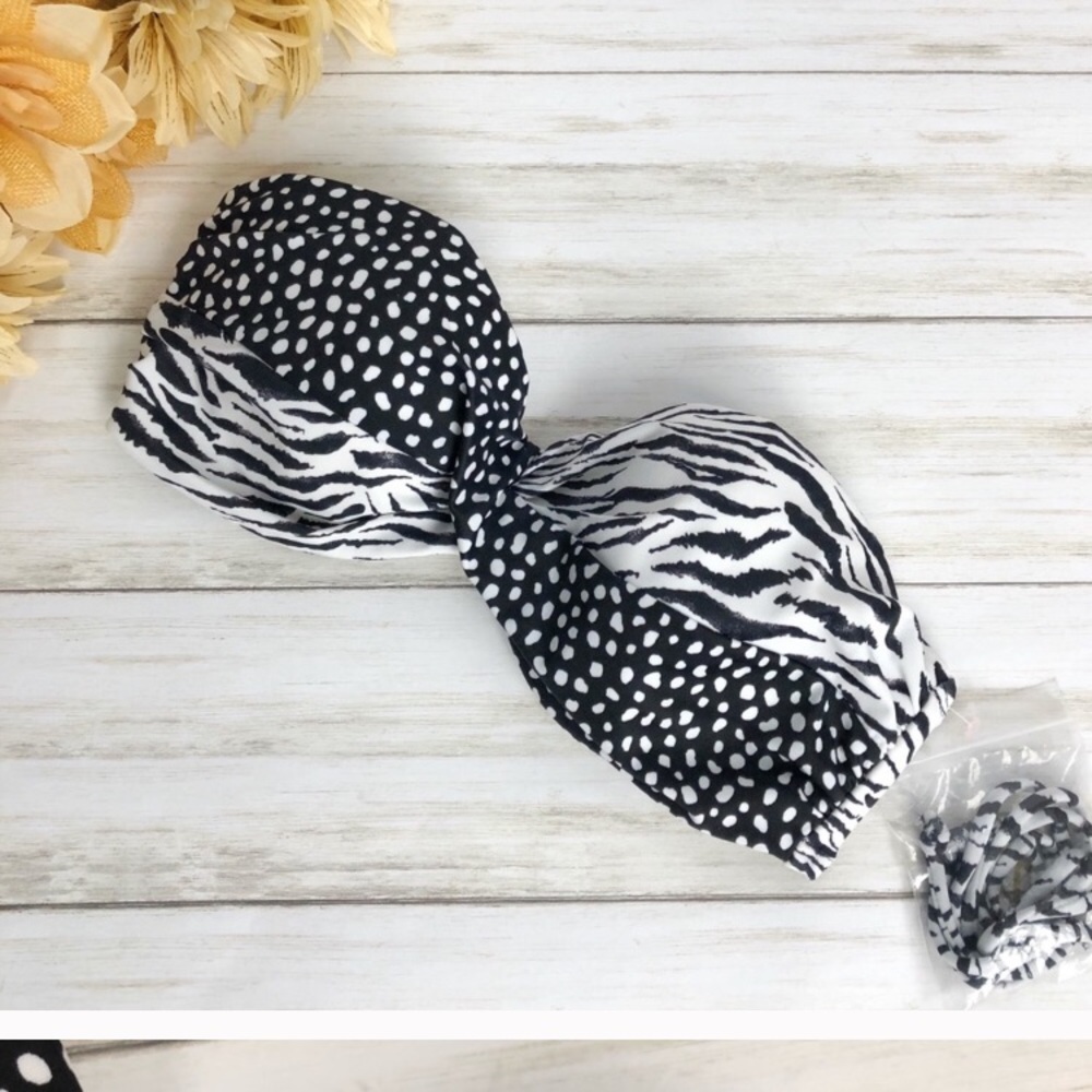 32D VS Bandeau Bikini Top